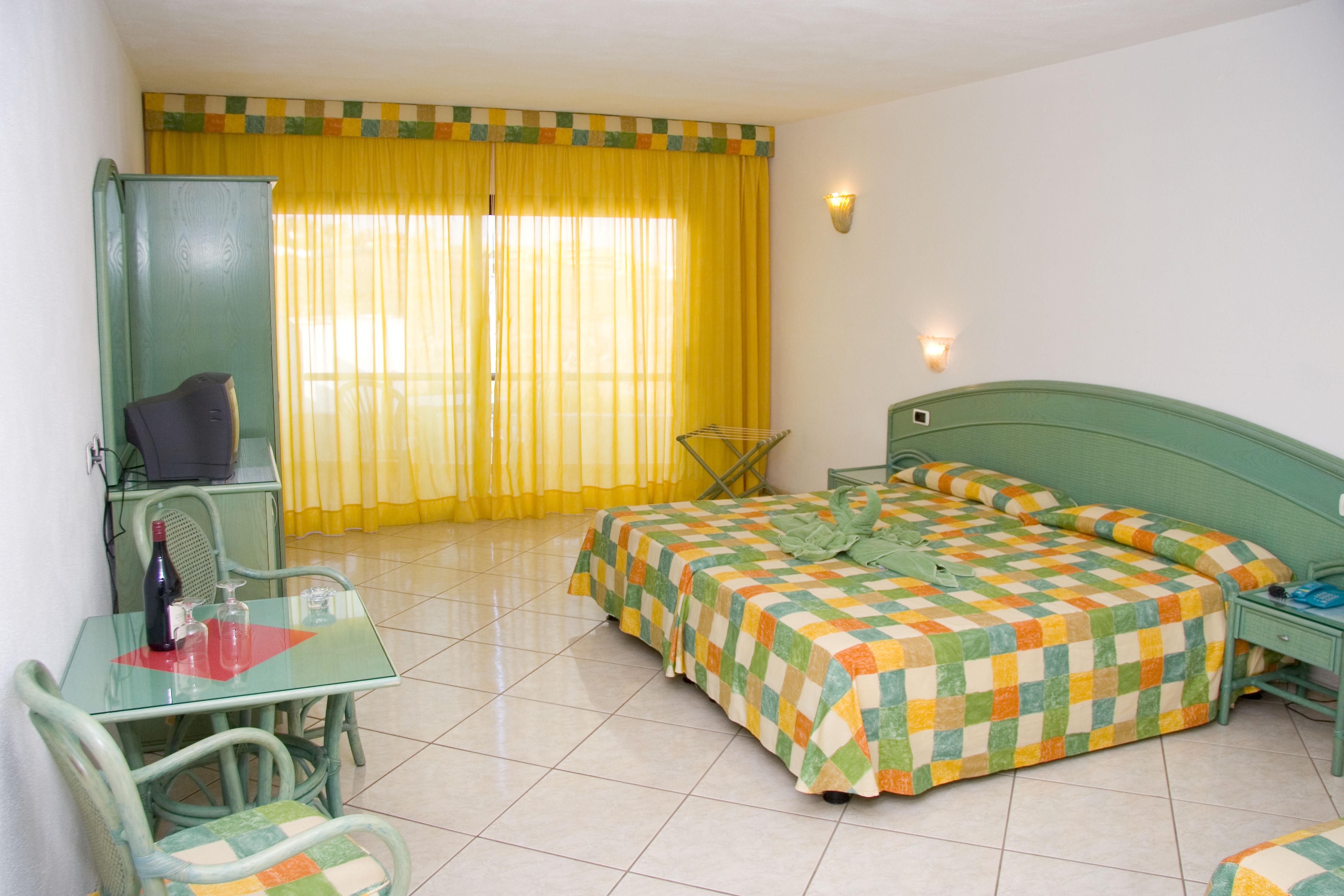 Aparthotel Esquinzo Y Monte Del Mar Playa De Esquinzo Kültér fotó