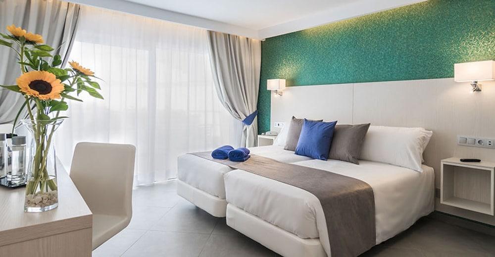 Aparthotel Esquinzo Y Monte Del Mar Playa De Esquinzo Kültér fotó