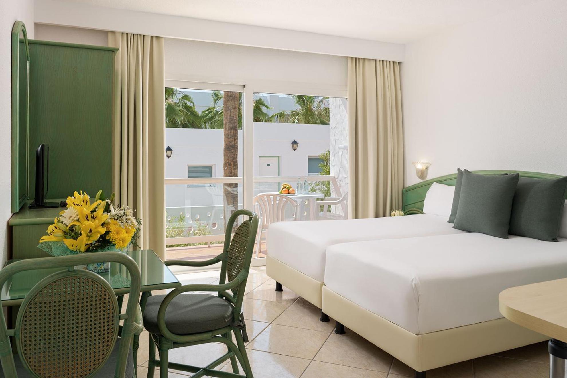 Aparthotel Esquinzo Y Monte Del Mar Playa De Esquinzo Kültér fotó